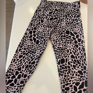 Onzie Leggings
